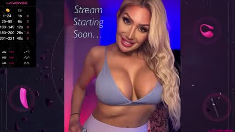 Scarlett Paisley Glamour online show from March 12, 3:38 pm